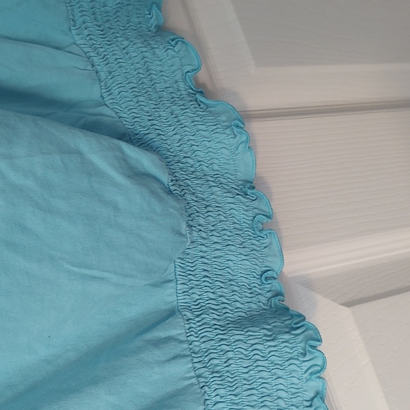 Old Navy Blouse - Picture 3 of 5